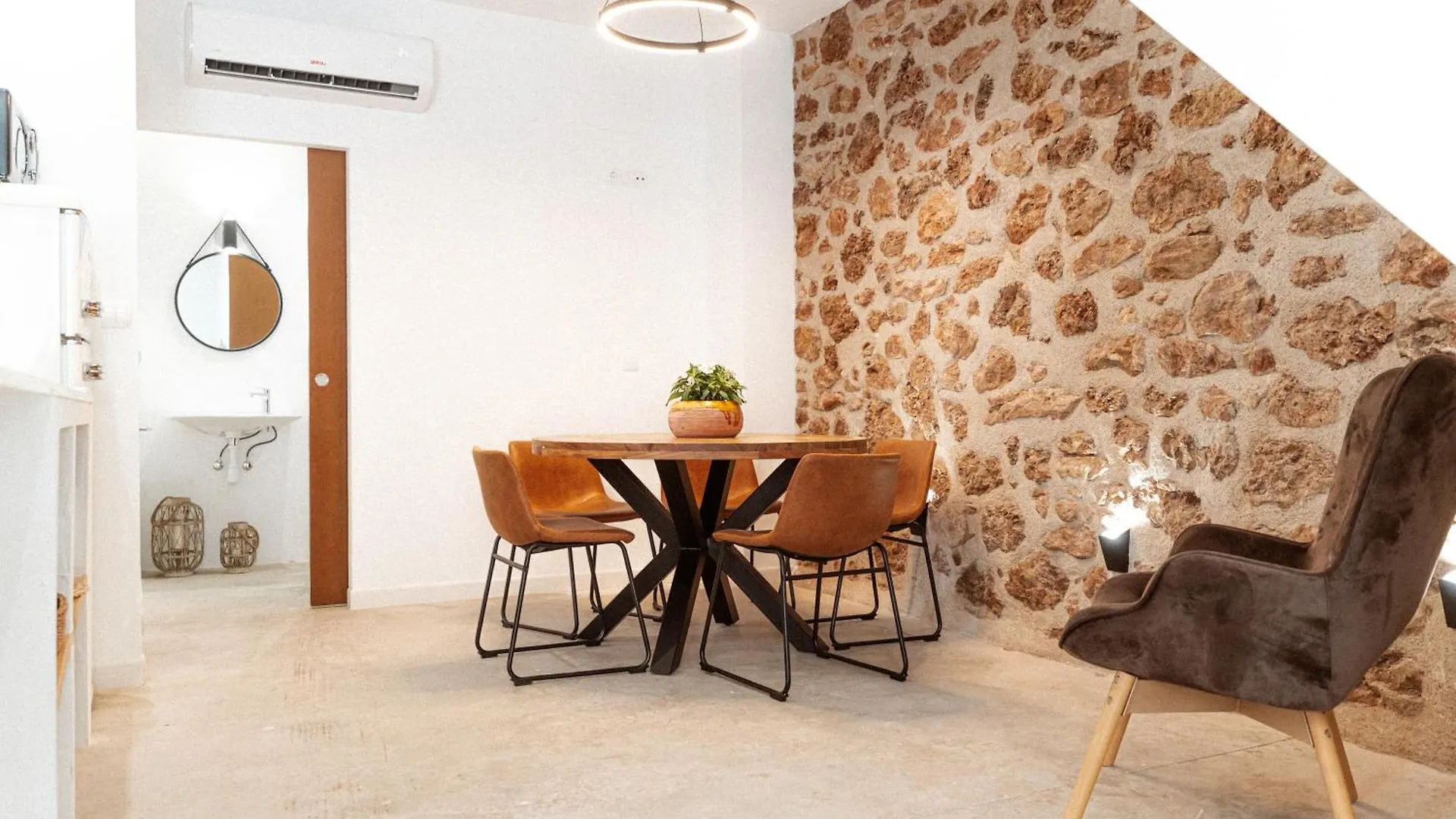 Apt. Con Piscina Interior En La Playa Alguer L'Ametlla de Mar